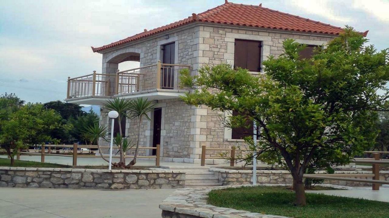 Glyfada Villas || Parálion Ástros Buitenkant foto